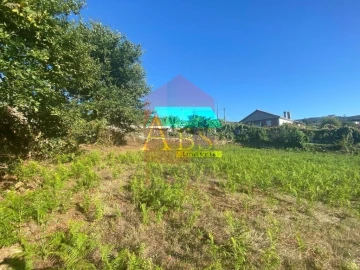 Terreno para Venda em Aboim da Nóbrega e Gondomar