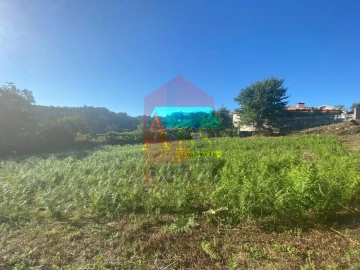 Terreno para Venda em Aboim da Nóbrega e Gondomar