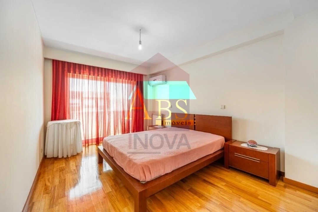 Apartamento T3 para Venda em Vila Verde e Barbudo Foto 17