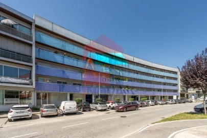 Apartamento T3 para Venda em Vila Verde e Barbudo