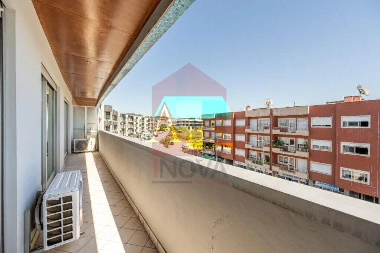 Apartamento T3 para Venda em Vila Verde e Barbudo Foto 19