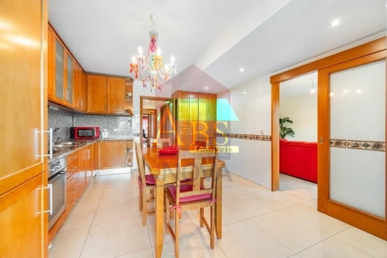 Apartamento T3 para Venda em Vila Verde e Barbudo Foto 8