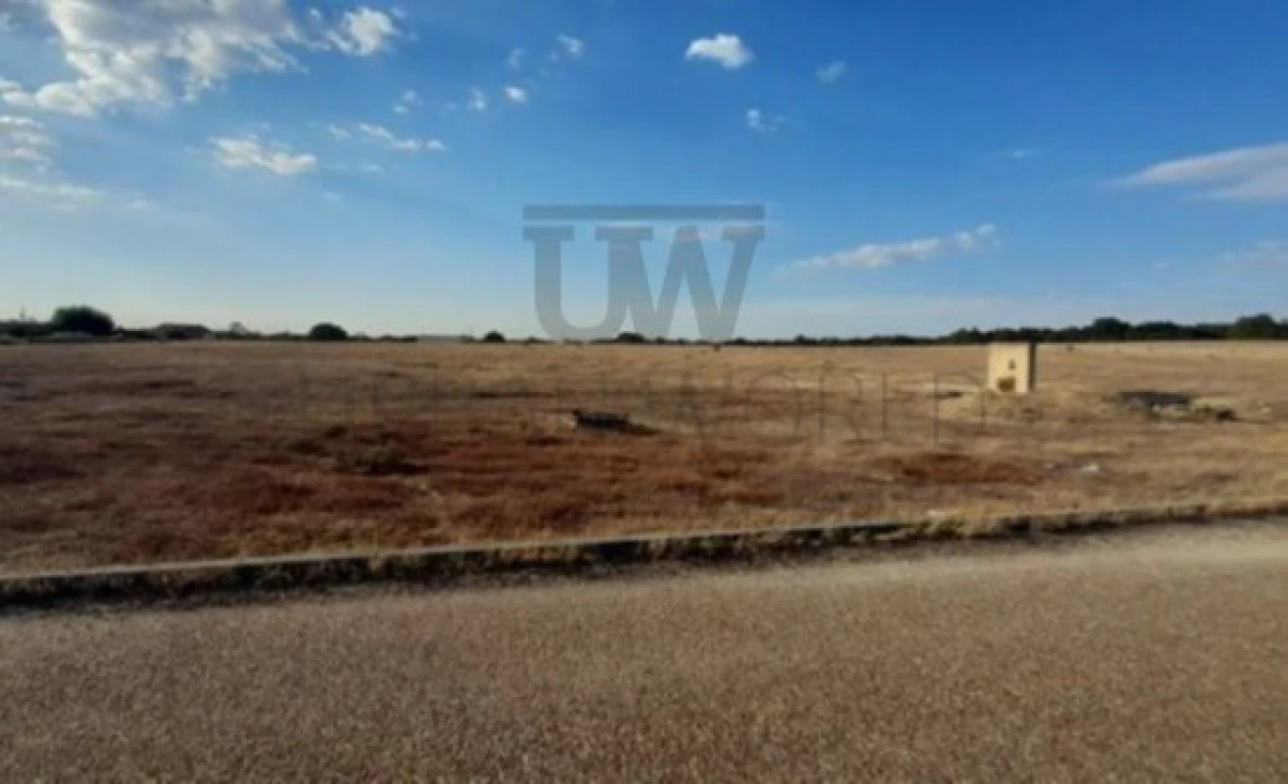 Terreno Comércio / Armazém para Venda em Poceirão e Marateca Foto 1