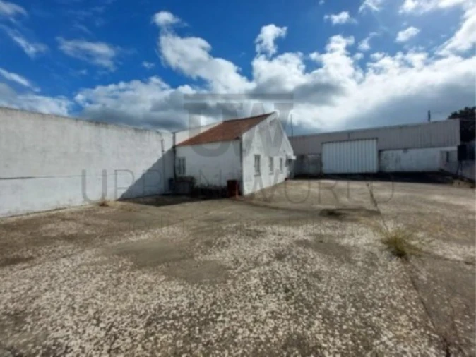 Armazém para Venda em Azeitão (São Lourenço e São Simão) Foto 4