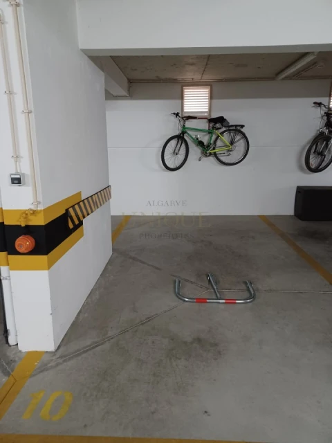 Apartamento T1 para Venda em Lagos (São Sebastião e Santa Maria)