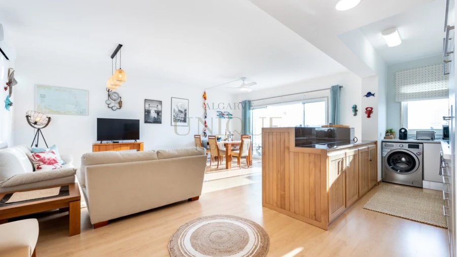 Apartamento T1 para Venda em Lagos (São Sebastião e Santa Maria)