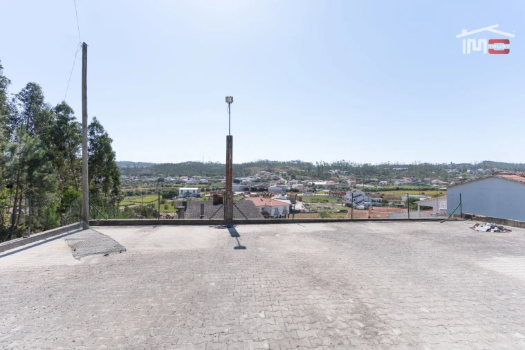 Armazém para Arrendamento em Caranguejeira Foto 4
