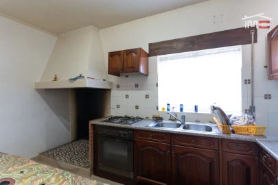 Moradia T3 para Venda em Nossa Senhora da Piedade