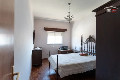 Moradia T3 para Venda em Nossa Senhora da Piedade