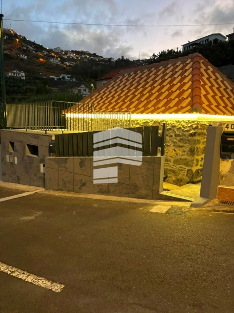 Moradia T1 para Venda em Ribeira Brava