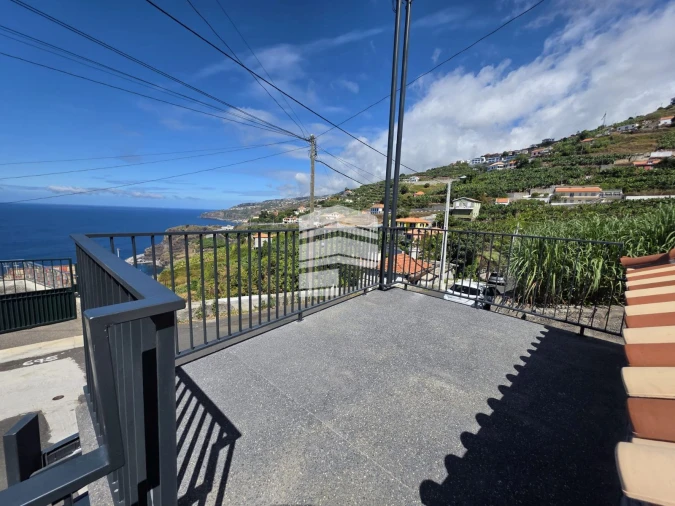 Moradia T1 para Venda em Ribeira Brava Foto 16