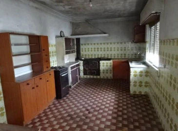 Moradia T5 para Venda em Travancinha