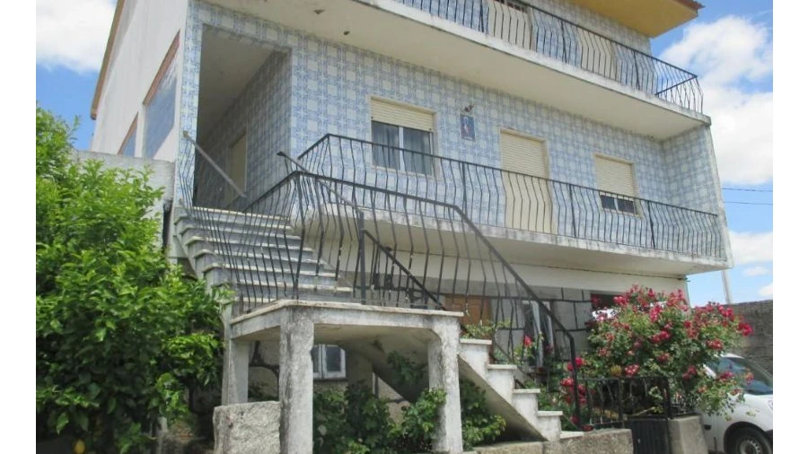 Moradia T5 para Venda em Travancinha