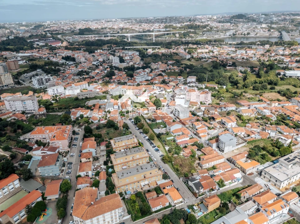 Apartamento T2 para Venda em Oliveira do Douro Foto 25