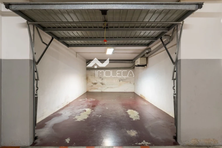 Apartamento T2 para Venda em Oliveira do Douro Foto 23