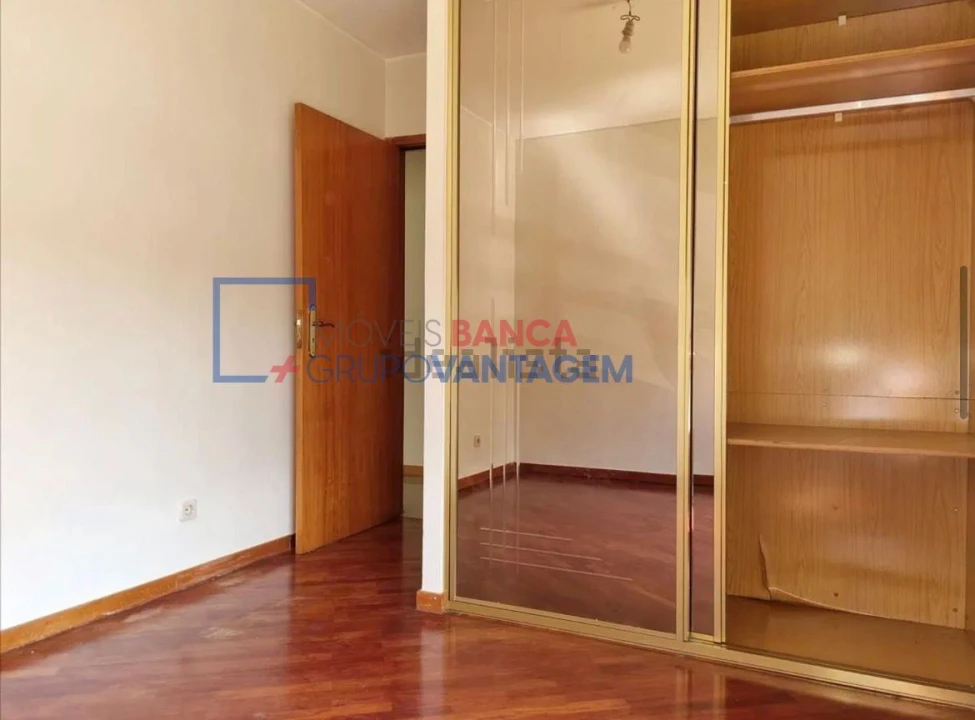 Apartamento T3 para Venda em Rio Tinto Foto 9