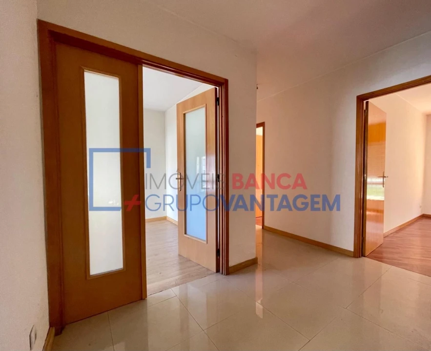 Apartamento T3 para Venda em Rio Tinto Foto 4