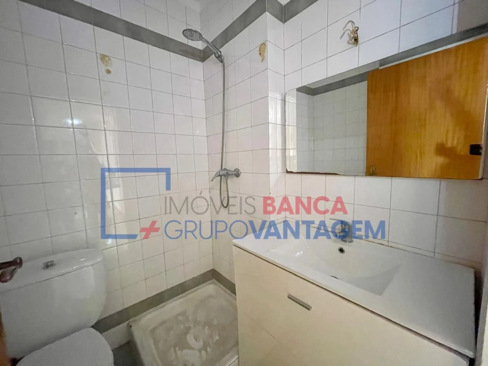 Apartamento T3 para Venda em Rio Tinto Foto 12