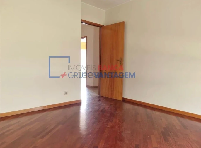 Apartamento T3 para Venda em Rio Tinto Foto 6