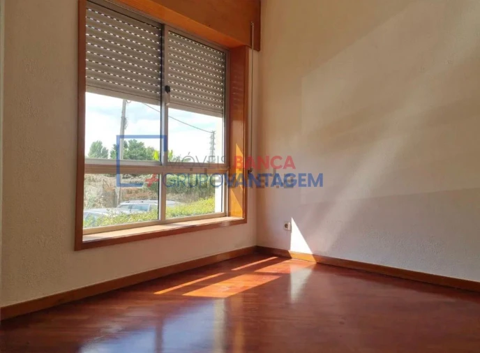 Apartamento T3 para Venda em Rio Tinto Foto 7