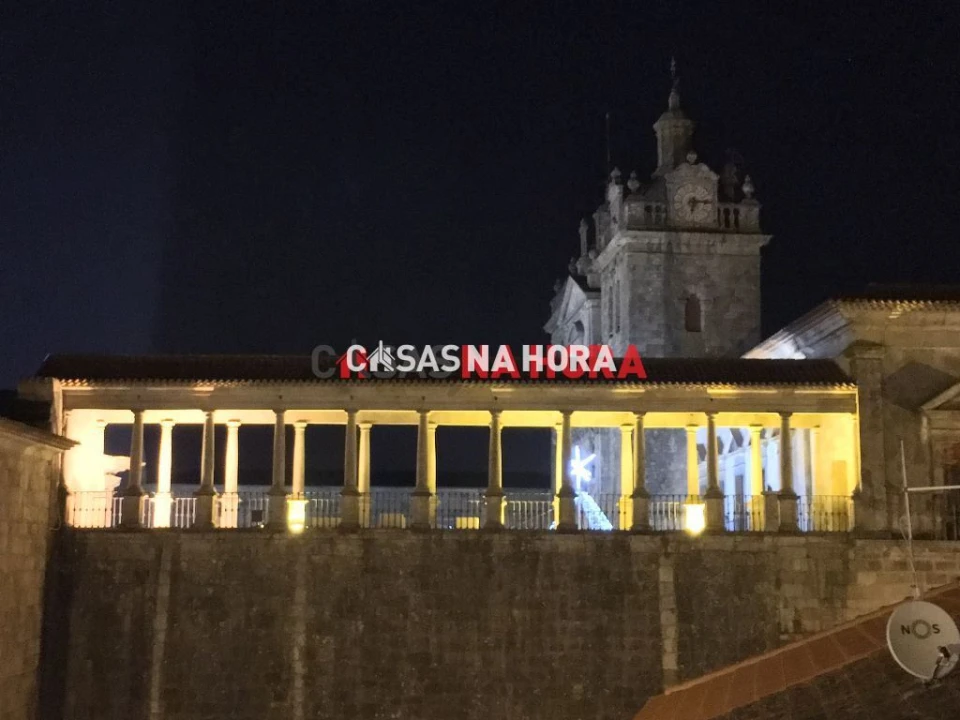 Apartamento T2 para Arrendamento em Viseu Foto 10