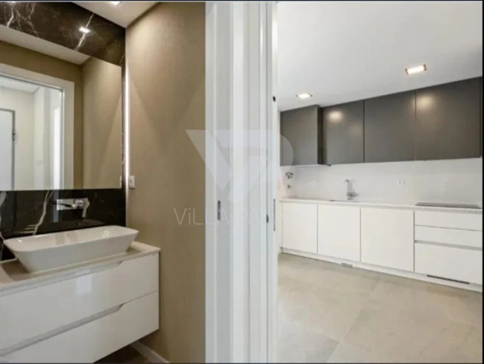 Apartamento T3 para Arrendamento em Carcavelos e Parede Foto 8