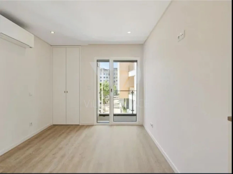 Apartamento T3 para Arrendamento em Carcavelos e Parede Foto 19