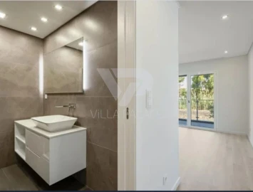 Apartamento T3 para Arrendamento em Carcavelos e Parede