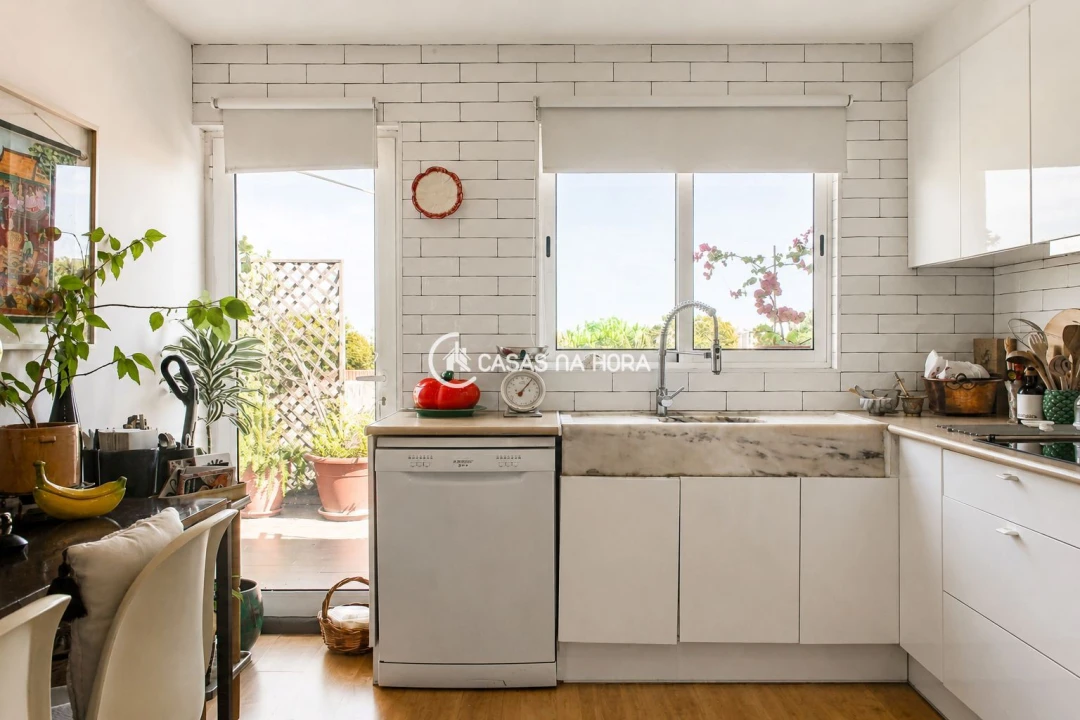 Apartamento T2 para Arrendamento em Paranhos Foto 3