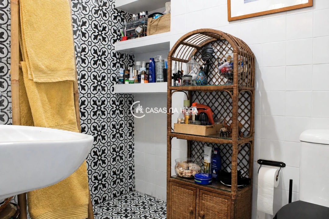 Apartamento T2 para Arrendamento em Paranhos Foto 23