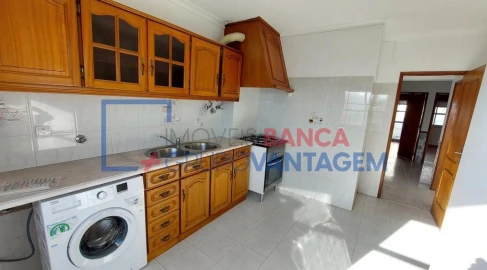 Apartamento T2 para Venda em Algueirão-Mem Martins