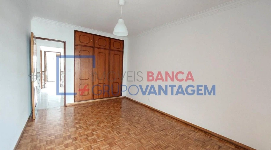 Apartamento T2 para Venda em Algueirão-Mem Martins Foto 12