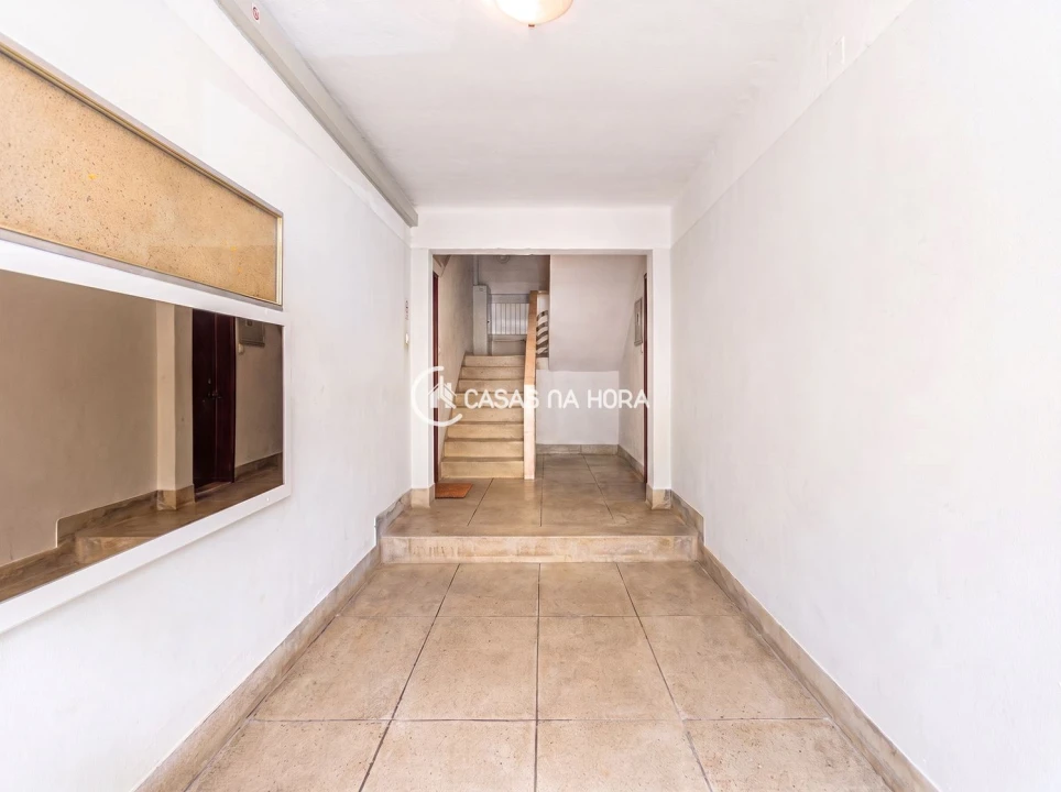 Apartamento T4 para Arrendamento em Benfica Foto 20