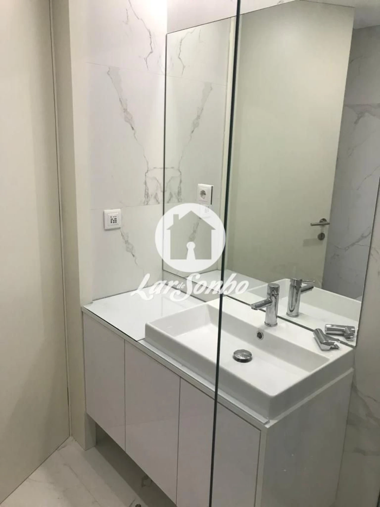 Apartamento T3 para Venda em Cidade da Maia Foto 5