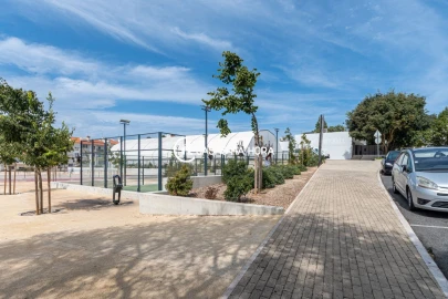Apartamento T1 para Arrendamento em Carcavelos e Parede