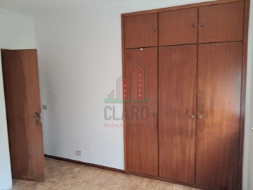 Apartamento T3 para Venda em Santo Antonio dos Olivais