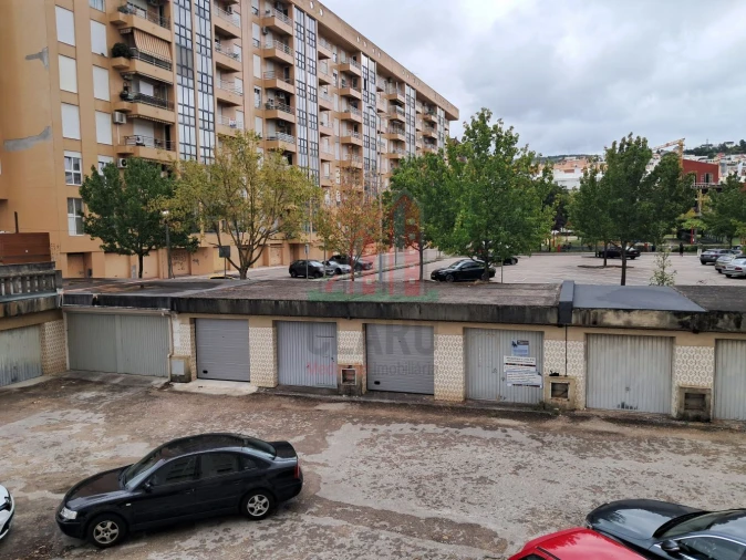 Apartamento T3 para Venda em Santo Antonio dos Olivais Foto 17