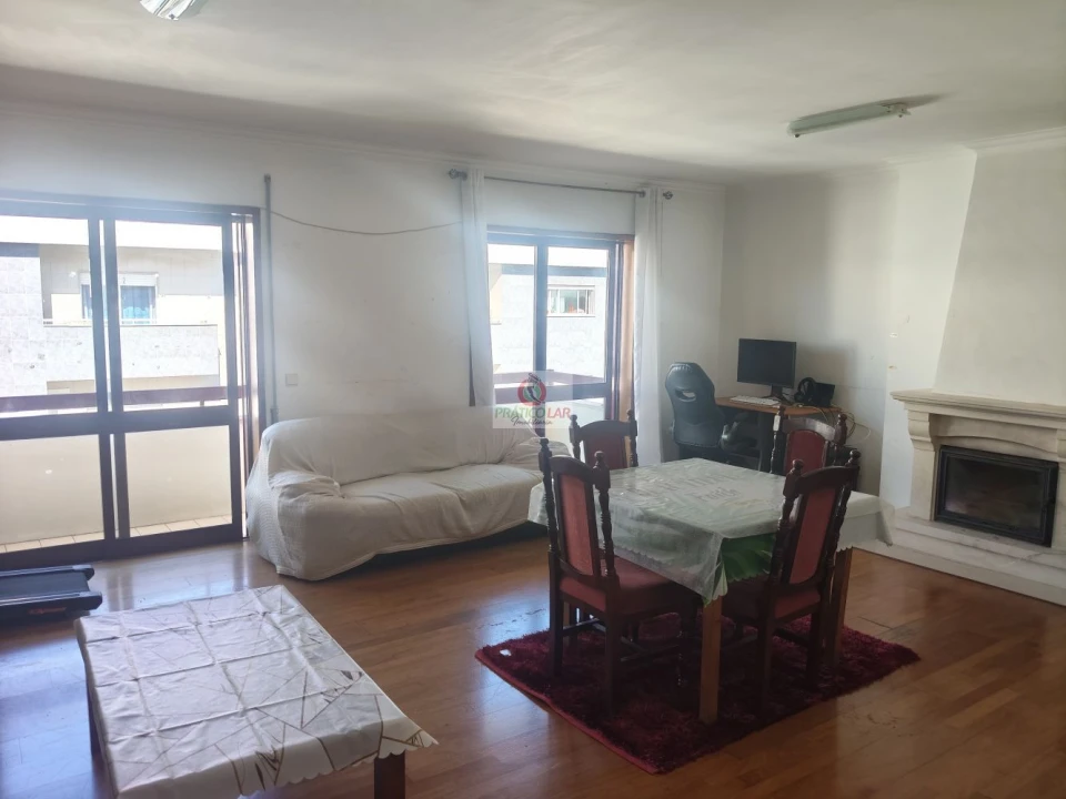 Apartamento T3 para Venda em Oiã Foto 1