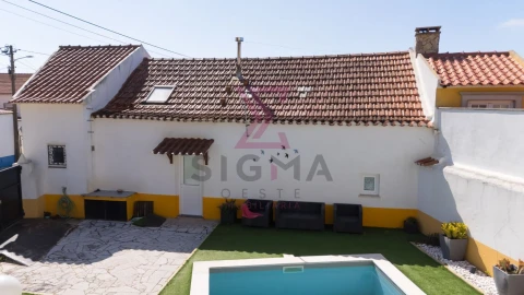 Moradia T2 para Venda em São Bartolomeu dos Galegos e Moledo