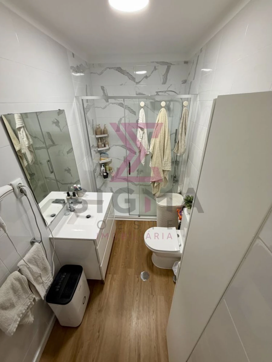 Apartamento T2 para Venda em Cadaval e Pêro Moniz Foto 10