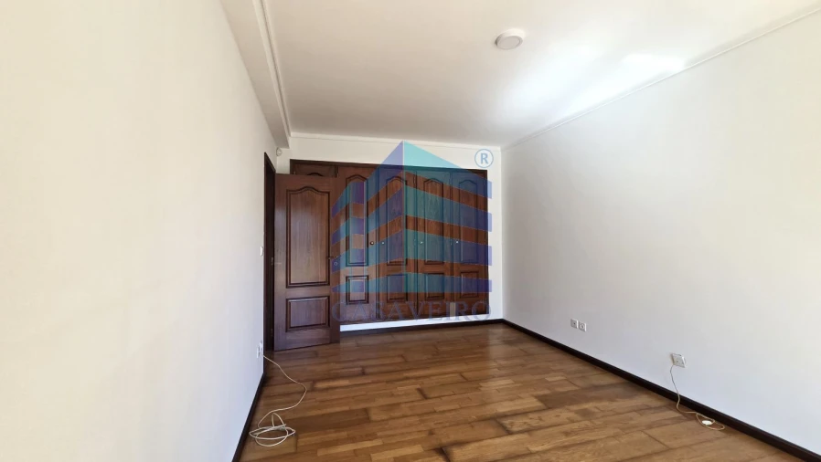 Apartamento T3 para Venda em São Bernardo Foto 11