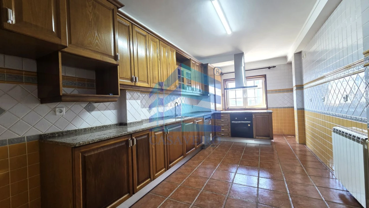 Apartamento T3 para Venda em São Bernardo Foto 2