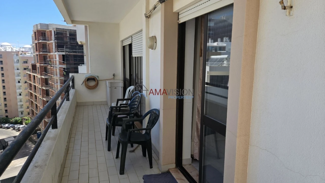 Apartamento T1 para Venda em Portimão Foto 14