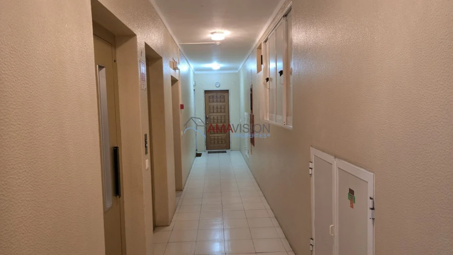 Apartamento T1 para Venda em Portimão Foto 21