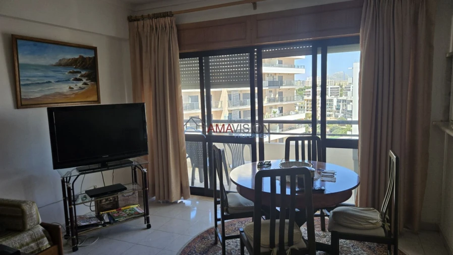 Apartamento T1 para Venda em Portimão Foto 9
