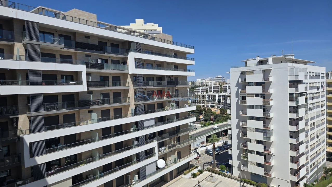 Apartamento T1 para Venda em Portimão Foto 19