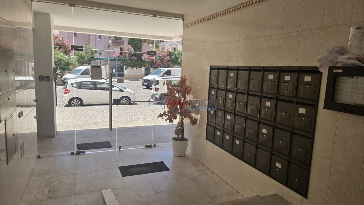 Apartamento T1 para Venda em Portimão Foto 24