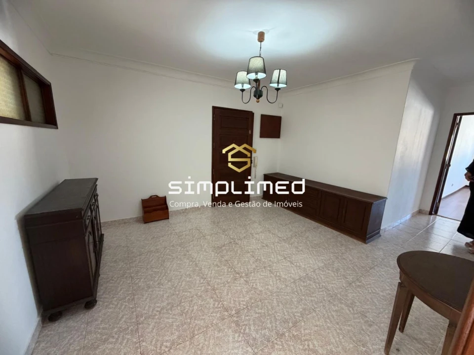 Apartamento T2 para Venda em Benavente Foto 5
