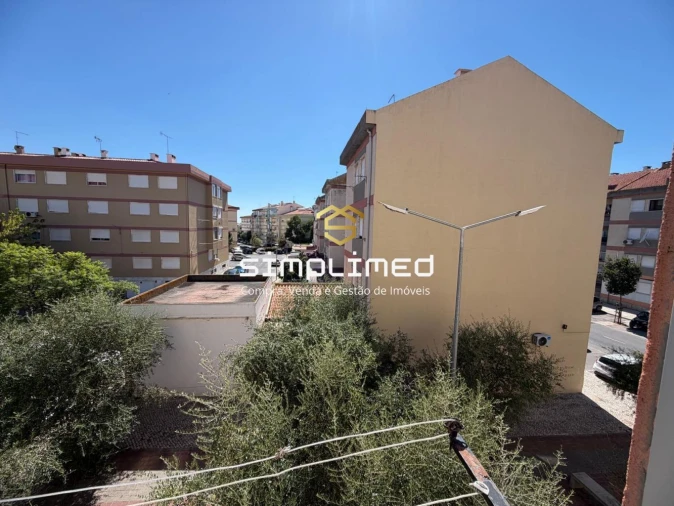 Apartamento T2 para Venda em Benavente Foto 19