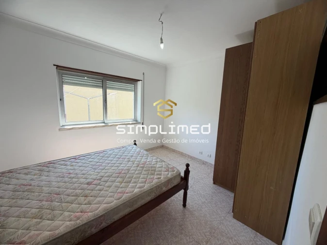 Apartamento T2 para Venda em Benavente Foto 14